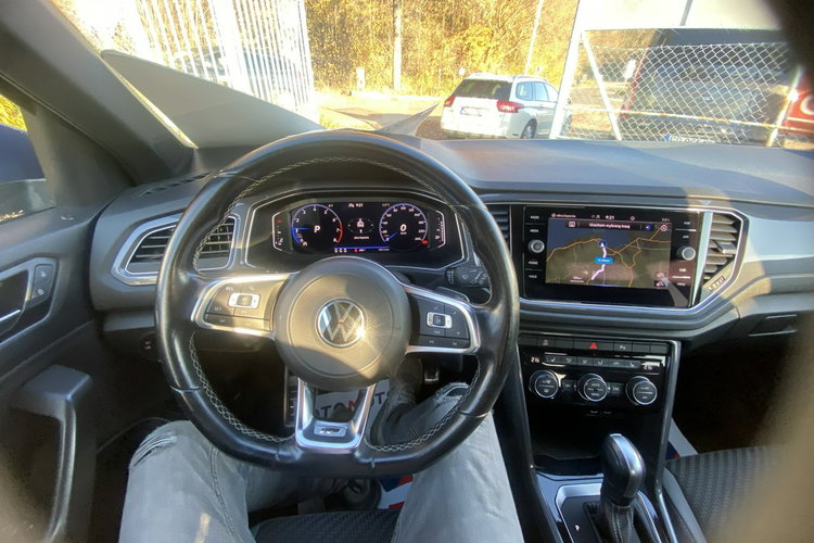 Volkswagen T-Roc R-Line 1.5tsi automat 150 KM polski salon bezwypadkowy max wersja gwar zdjęcie 46