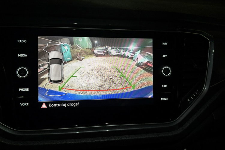 Volkswagen T-Roc R-Line 1.5tsi automat 150 KM polski salon bezwypadkowy max wersja gwar zdjęcie 53