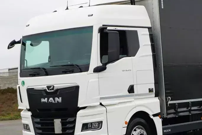 MAN TGX / 18.470 / E 6 / GM / ZESTAW PRZEJAZDOWY 120 M3 / ŁAD. 14 815 KG / RETARDER zdjęcie 31