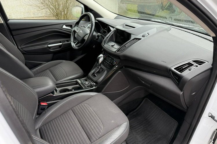 Ford Kuga 2019 Facelift Titanium 1.5 EcoBoost AWD 4x4175KM Automat zdjęcie 9