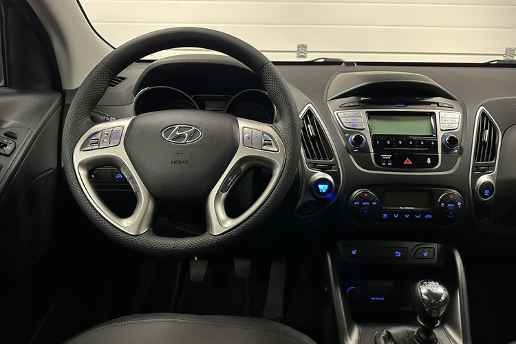 ix35 Hyundai ix 35 Benzyna Aut klima 4x Pogrz siedzenia Rej PL Gwarancja zdjęcie 6