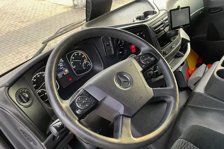 Mercedes ATEGO 818, Klima, webasto, 17 euro palet zdjęcie 10