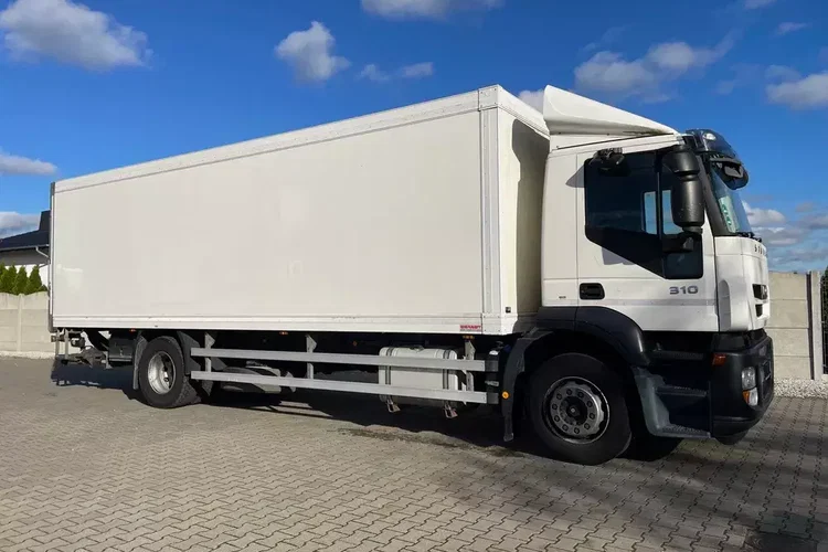 Iveco Stralis EEV 18.310 , Chłodnia, PRZEBIEG 262 TYŚ KM zdjęcie 1