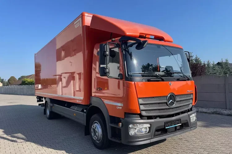 Mercedes ATEGO 1218 zdjęcie 3
