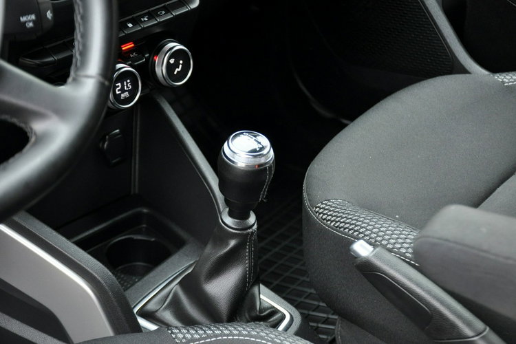 Dacia Duster 1.3i(150KM) Led Duża Navi Kamera 360 Welur Reling BLS I Wł Alu17"ASO zdjęcie 35