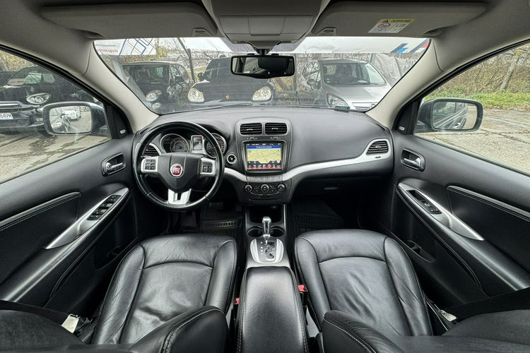 Fiat Freemont Klimatronic 3-stref, Podgrz. fotele, 7 osobowy, Skóra, Hak zdjęcie 13