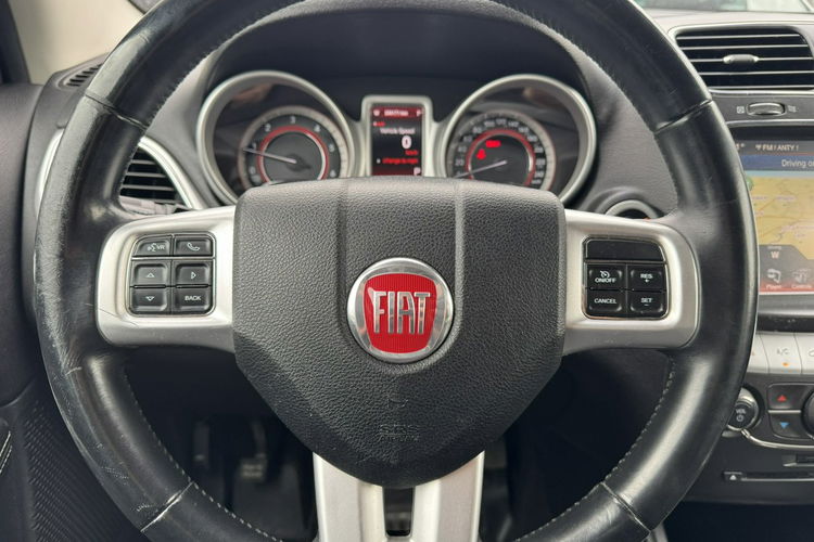 Fiat Freemont Klimatronic 3-stref, Podgrz. fotele, 7 osobowy, Skóra, Hak zdjęcie 17