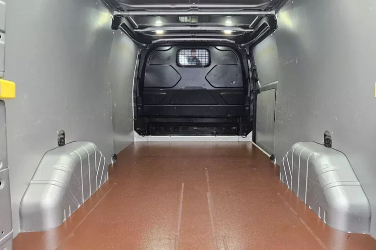Ford transit-custom L2H1 54900zł NETTO 2.0TdCi/170KM zdjęcie 17