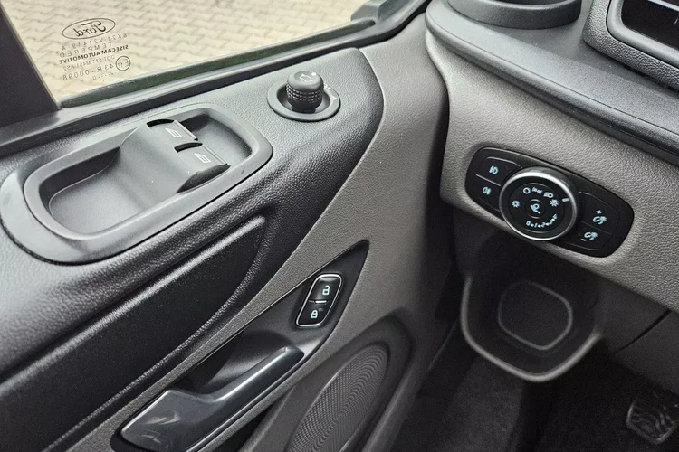 Ford transit-custom L2H1 54900zł NETTO 2.0TdCi/170KM zdjęcie 21