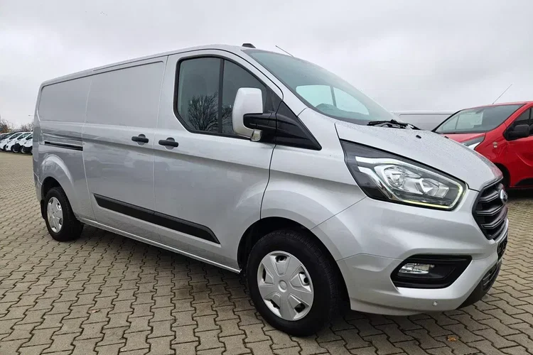 Ford transit-custom L2H1 61900zł NETTO Zabudowa warsztatowa 2.0TdCi/170KM zdjęcie 3