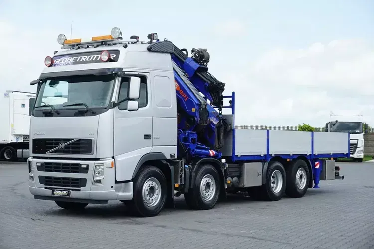 Volvo / FH / 520 / 8 X 2 / SKRZYNIOWY + HDS / PM 85 SP + JIB J 1204 / WYSIĘG 31.9 M zdjęcie 3