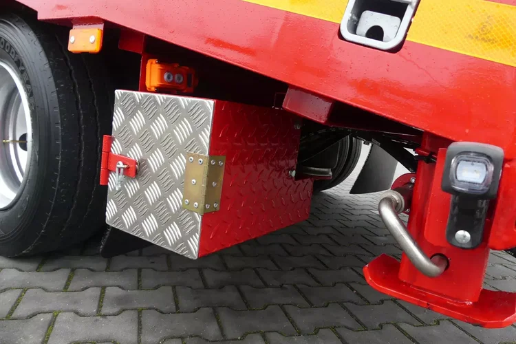 JANMIL NISKOPODWOZIOWA / FABRYCZNIE NOWA / BOGATE WYPOSAŻENIE / zdjęcie 59