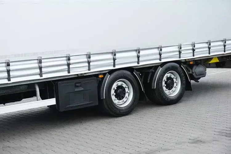 PANAV TANDEM / DŁ. 8.35 M / FIRANKA / 20 PALET zdjęcie 8