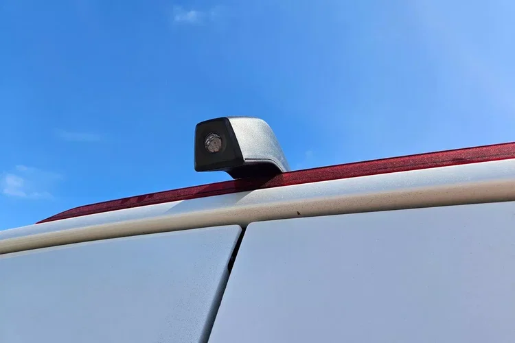 Volkswagen Crafter L3H2 107999zł NETTO Brygadówka 7 osób 2.0TDi/140KM zdjęcie 13