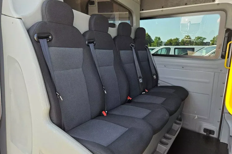 Volkswagen Crafter L3H2 107999zł NETTO Brygadówka 7 osób 2.0TDi/140KM zdjęcie 27