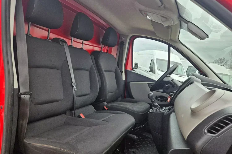 Renault Trafic Long 54900zł NETTO 1.6dCi/125KM zdjęcie 27