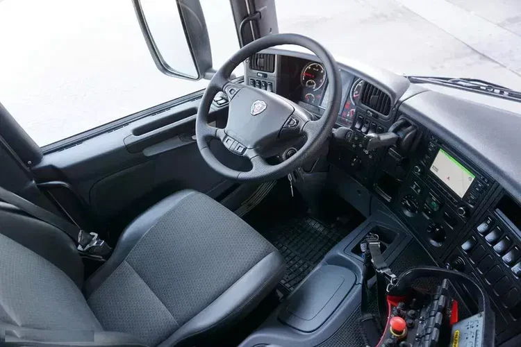 Scania / P 250 / ACC / SKRZYNIOWY + HDS + WINDA / PALFINGER PK 12 002 - EH B / WYSIĘG 10 M zdjęcie 13