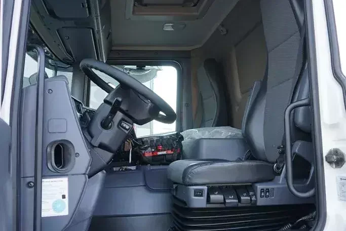 Scania / P 250 / ACC / SKRZYNIOWY + HDS + WINDA / PALFINGER PK 12 002 - EH B / WYSIĘG 10 M zdjęcie 7