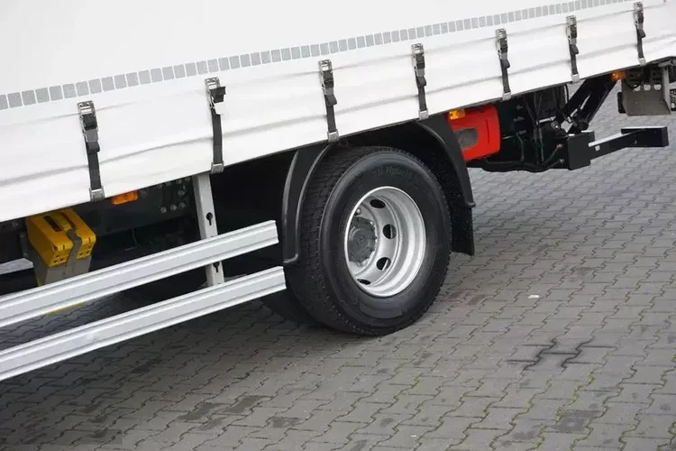 Renault D 16 / 280 / ACC / E 6 / FIRANKA + WINDA / ŁAD. 8 790 KG / 17 PALET zdjęcie 19