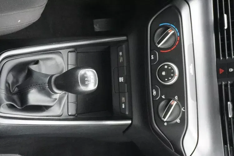 Hyundai i20 zdjęcie 50