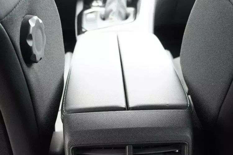 Peugeot 5008 zdjęcie 82