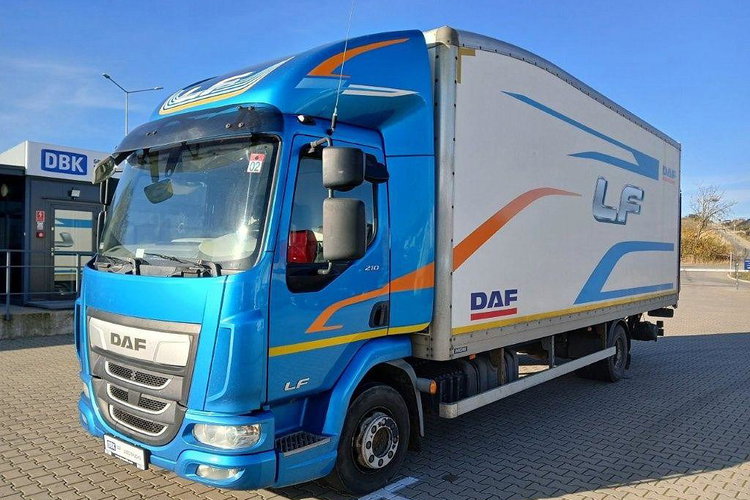 DAF LF 210 FA zdjęcie 1