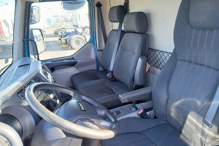 DAF LF 210 FA zdjęcie 8