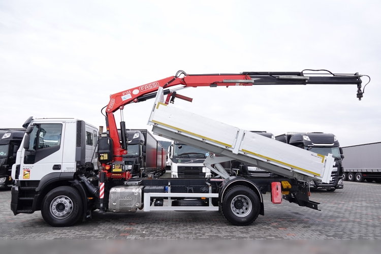 Iveco / STRALIS / 310 / 4x2 /WYWROTKA - 5.3 M / HDS FASSI 135 - 8 M / EURO 6 zdjęcie 3