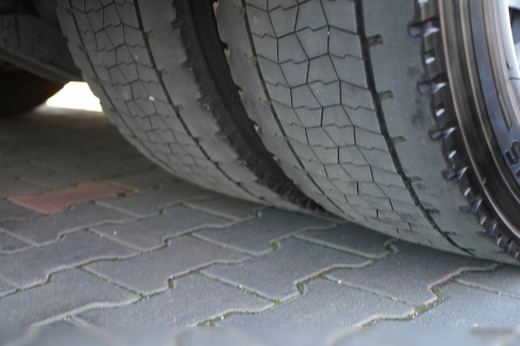 Volvo FH 460 / ZESTAW TANDEM / 120 M3 / PRZEJAZDOWY / I-SAVE / KLIMA POSTOJOWA / OŚ PODNOSZONA SKRĘTNA / WIELTON  zdjęcie 36