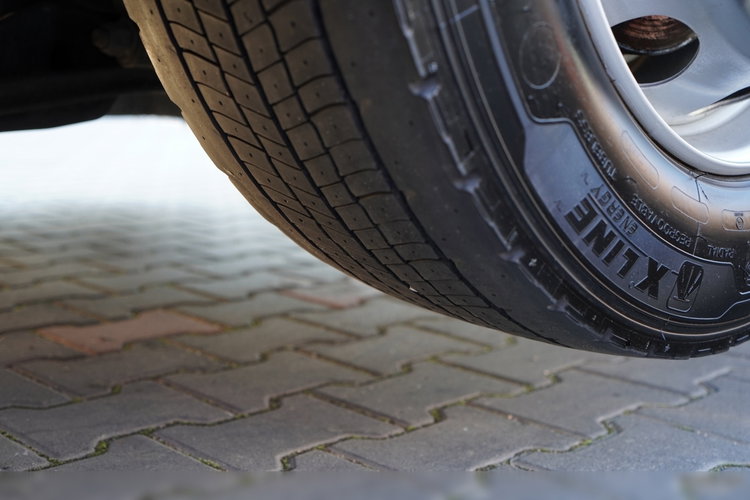 Volvo FH 460 / ZESTAW TANDEM / 120 M3 / PRZEJAZDOWY / I-SAVE / KLIMA POSTOJOWA / OŚ PODNOSZONA SKRĘTNA / WIELTON  zdjęcie 37