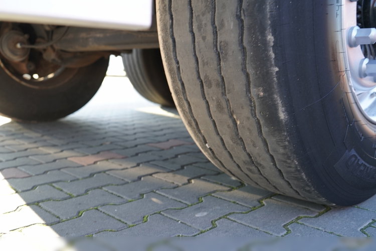 KAESSBOHRER FIRANKA /  STANDARD / MOCNA PODŁOGA SZYNA-DESKA  zdjęcie 22