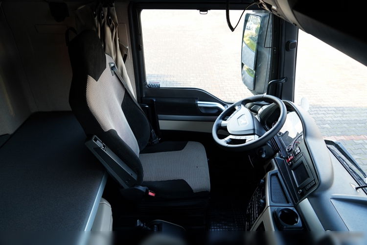 MAN TGX 18. 460 / MEGA / LOWDECK / REGULOWANE SIODŁO / NAVI zdjęcie 27