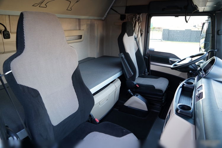 MAN TGX 18. 460 / MEGA / LOWDECK / REGULOWANE SIODŁO / NAVI zdjęcie 36