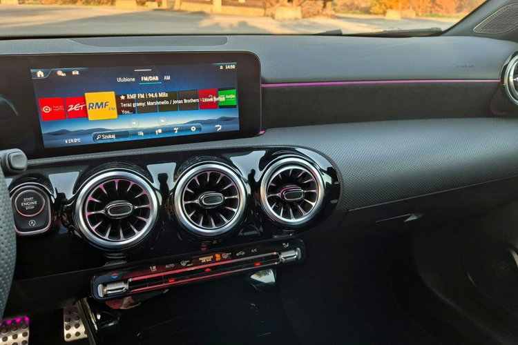 Mercedes A 200 Salon PL Pakiet AMG Line Przebieg: 8000 km Fa Vat 23% zdjęcie 15