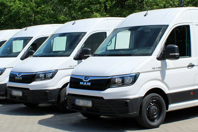 Volkswagen Crafter 3.180 AT8 - Salon Polska / L5H3 zdjęcie 1