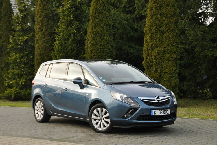 Zafira 1.4T(140KM) Bi-Xenon Led Navi Panorama Skóry 2xPark Alu17"ASO Opel zdjęcie 3