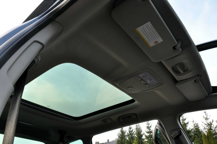 Zafira 1.4T(140KM) Bi-Xenon Led Navi Panorama Skóry 2xPark Alu17"ASO Opel zdjęcie 30