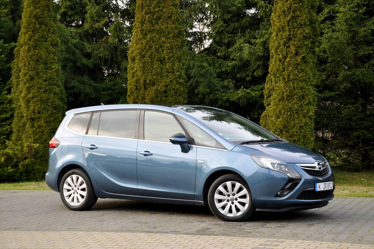 Zafira 1.4T(140KM) Bi-Xenon Led Navi Panorama Skóry 2xPark Alu17"ASO Opel zdjęcie 4