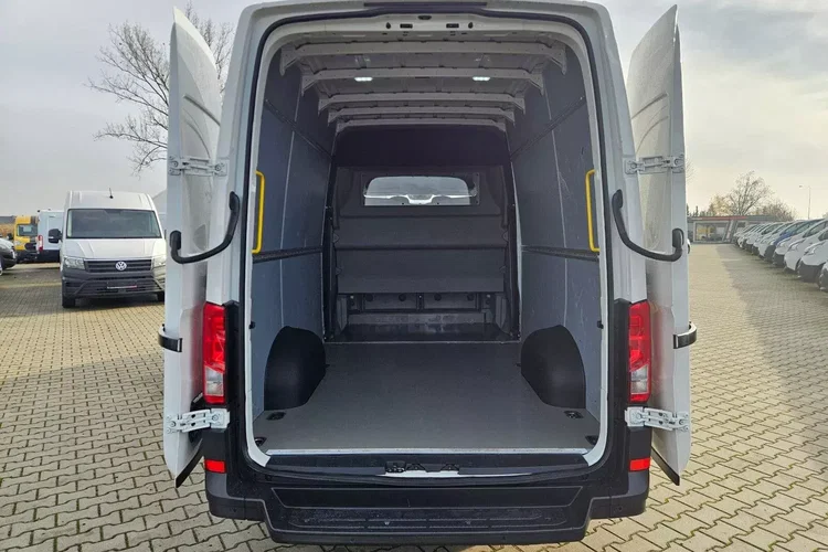 Volkswagen Crafter L3H2 129900zł NETTO Brygadówka 7 osób 2.0TDi/140KM zdjęcie 16