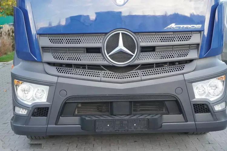 Mercedes Actros 1830 4x2 E6 / Burtofiranka 18 EPAL / Kab. Sypialna zdjęcie 15