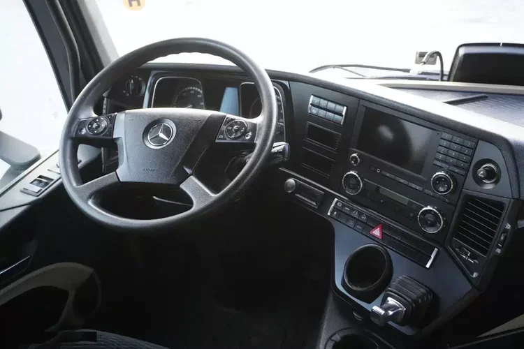 Mercedes Actros 1830 4x2 E6 / Burtofiranka 18 EPAL / Kab. Sypialna zdjęcie 21
