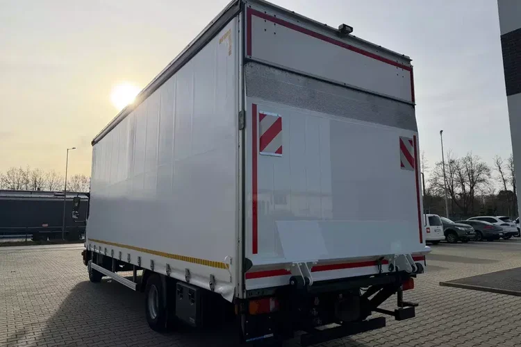 MAN TGL 12.250 zdjęcie 7