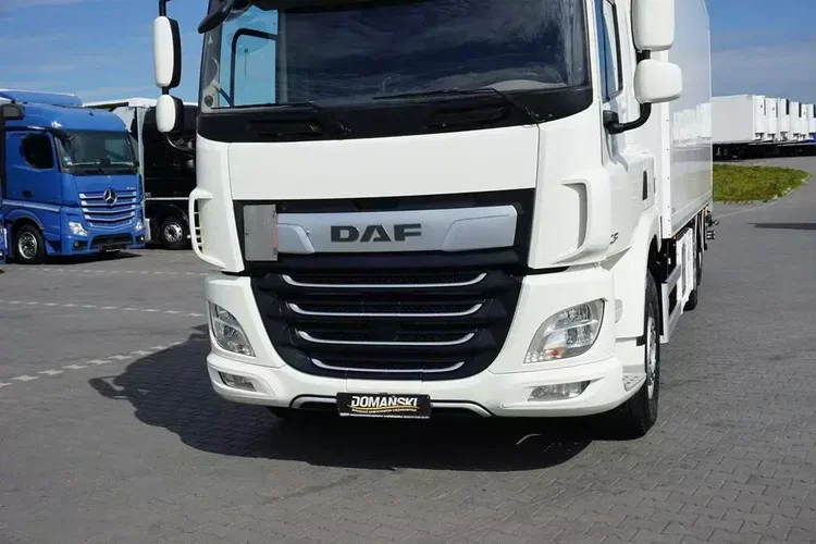 DAF CF 450 / E 6 / ACC / CHŁODNIA + WINDA / 21 PALET / MULTITEMPERATURA / RETARDER zdjęcie 24