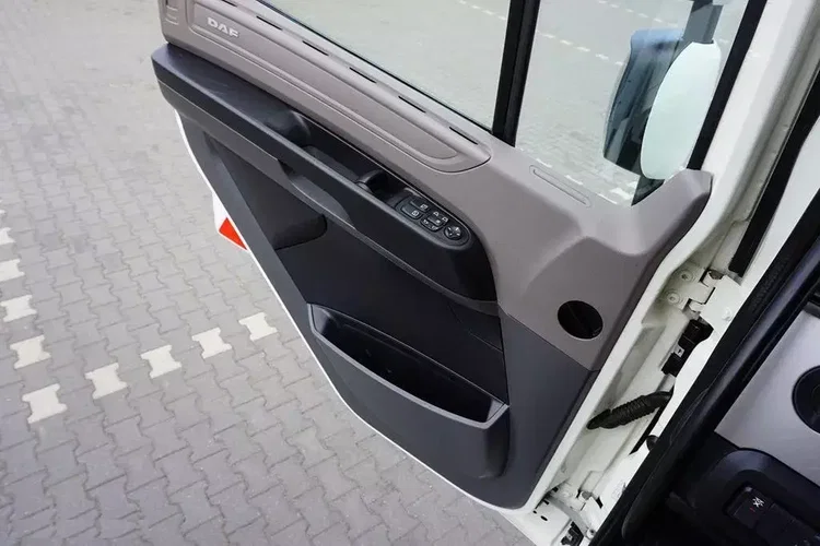 DAF CF 450 / E 6 / ACC / CHŁODNIA + WINDA / 21 PALET / MULTITEMPERATURA / RETARDER zdjęcie 34