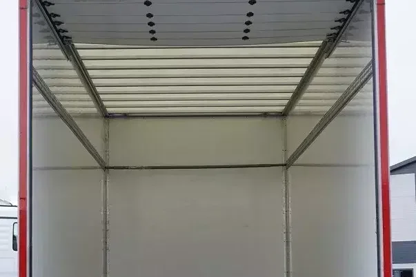 DAF ZABUDOWA / KONTENER / ROLETA / DŁ. 7,7 M zdjęcie 7