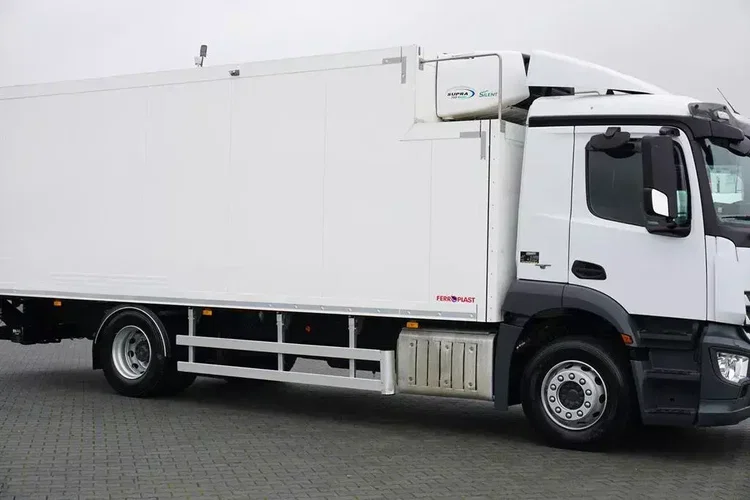 Mercedes ANTOS / 1830 / EURO 6 / CHŁODNIA + WINDA / 18 PALET zdjęcie 15