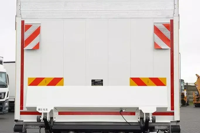 Mercedes ANTOS / 1830 / EURO 6 / CHŁODNIA + WINDA / 18 PALET zdjęcie 23