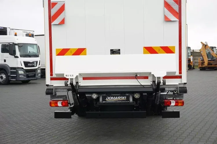 Mercedes ANTOS / 1830 / EURO 6 / CHŁODNIA + WINDA / 18 PALET zdjęcie 24