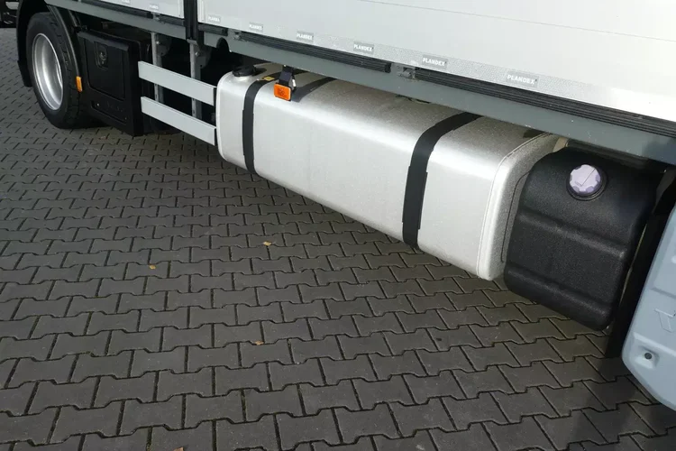 Volvo FH4 460 / SKRZYNIA 7.90 / AUTOMAT / EURO 6 / TV / zdjęcie 19