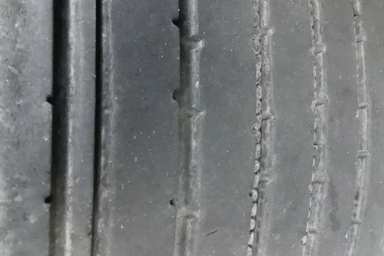 Wielton MEGA / FIRANKA / OŚ PODNOSZONA / ZADBANA / DACH PODNOSZONY / zdjęcie 15